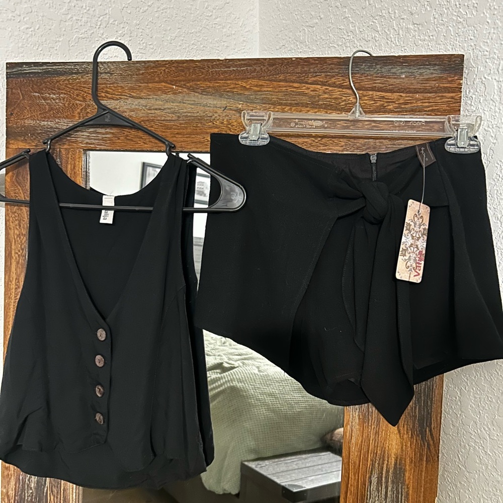 Stylish Black Women's Top and Shorts Set